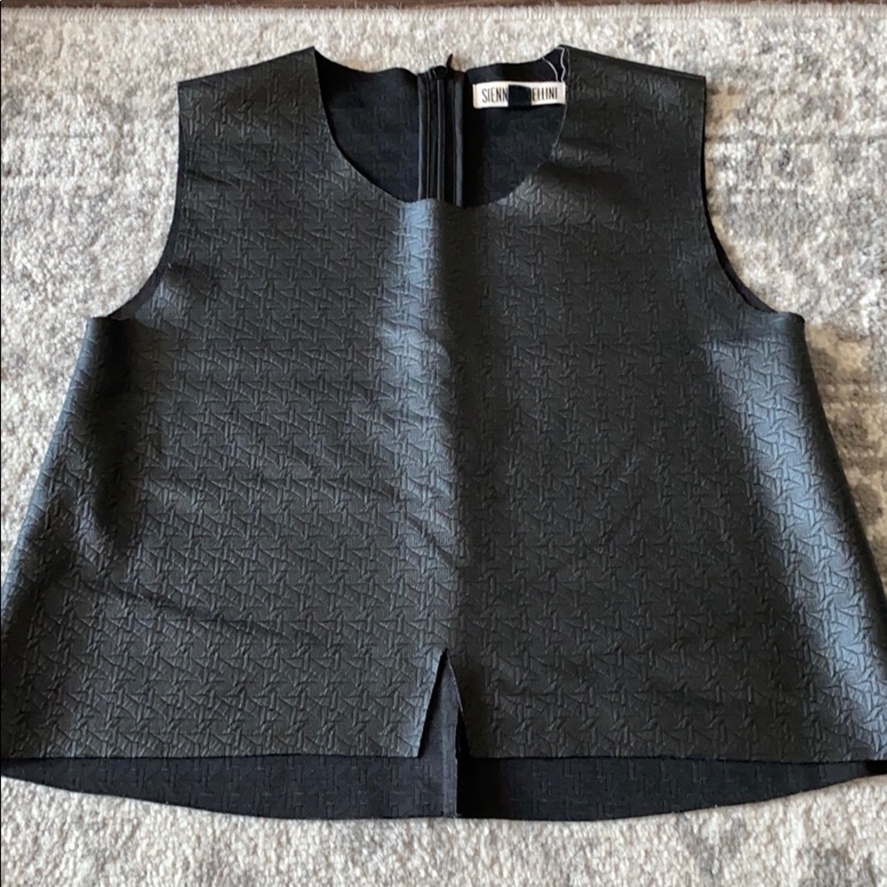 Sienna & Bellini Black Leather Crop